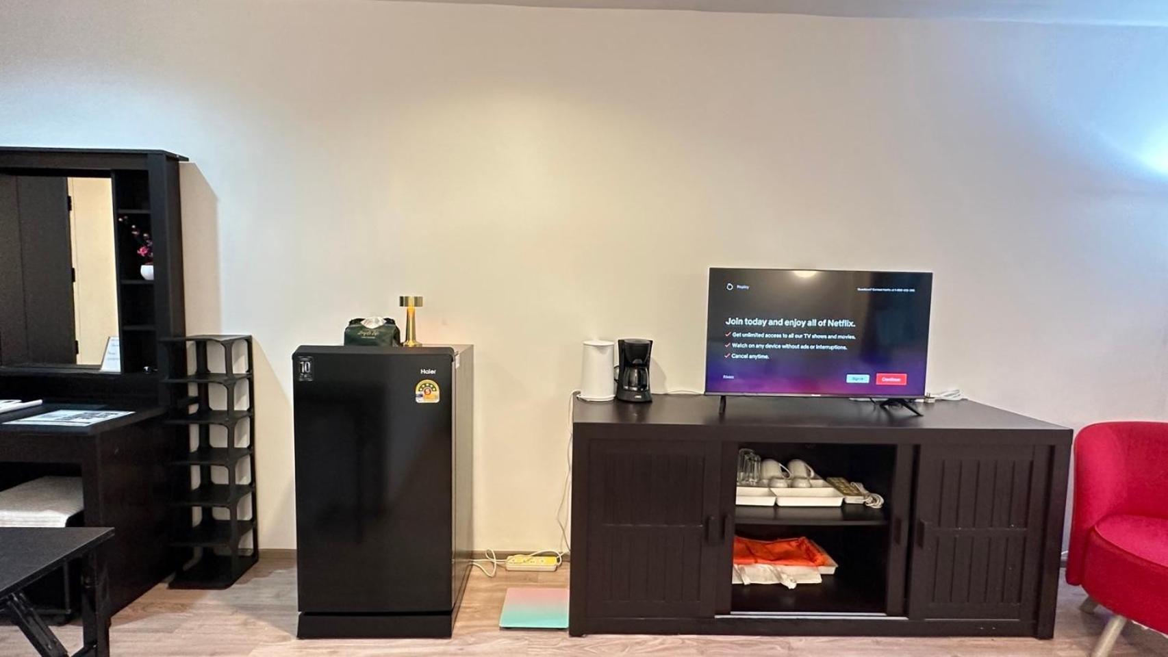 Deabak Hotel Паттайя Экстерьер фото