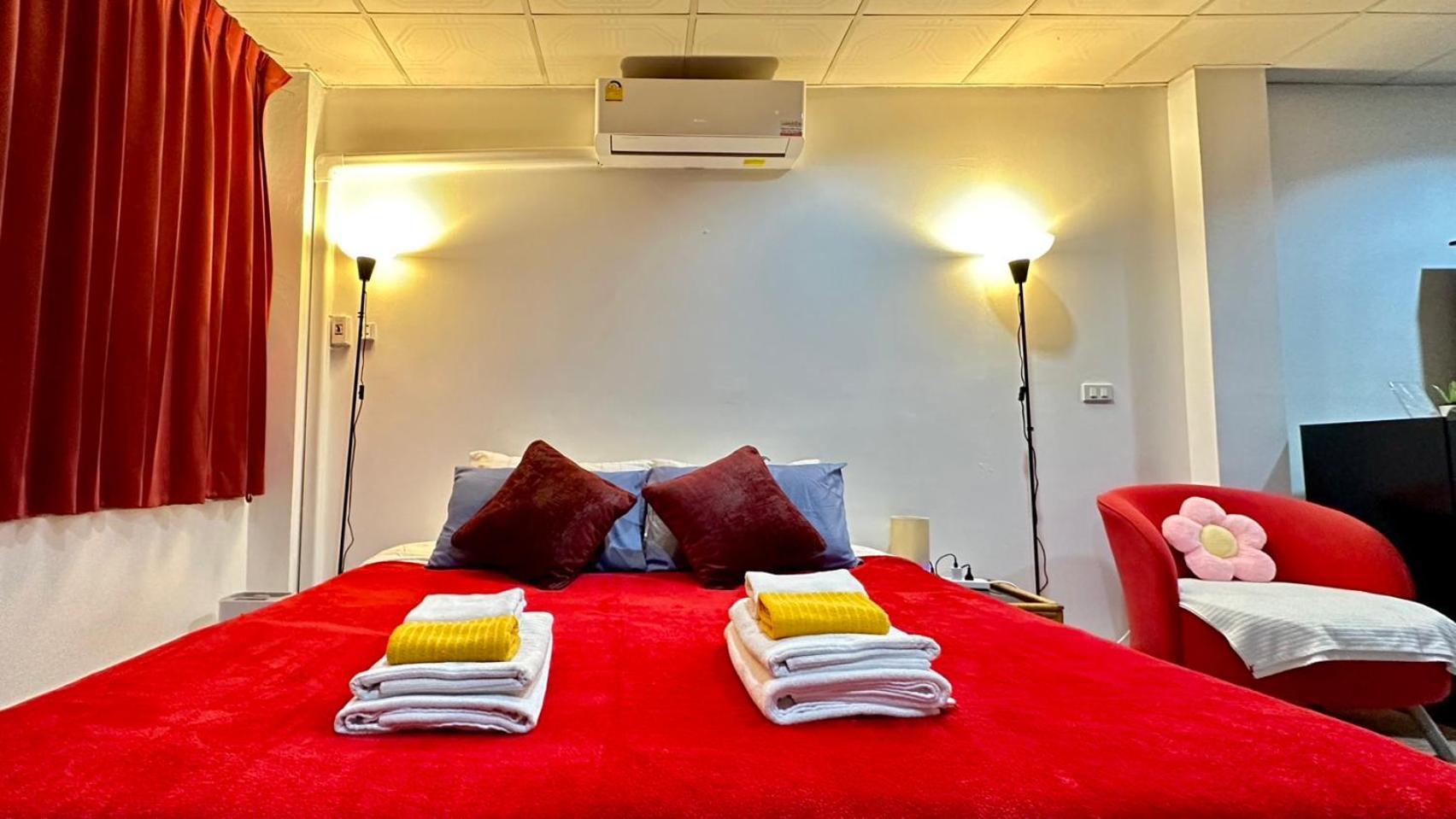 Deabak Hotel Паттайя Экстерьер фото